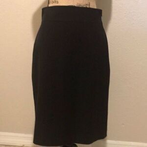 Tahari Black Fully Lined skirt